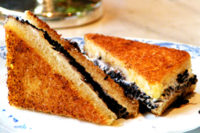 cream cheese and caviar toasts